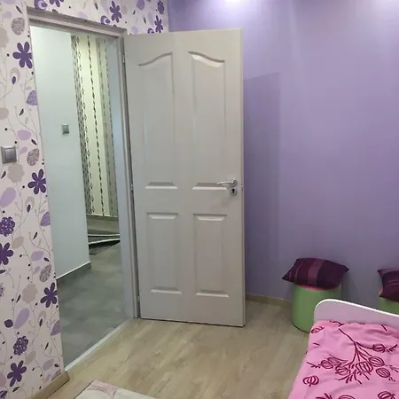 Igényes * Szeged